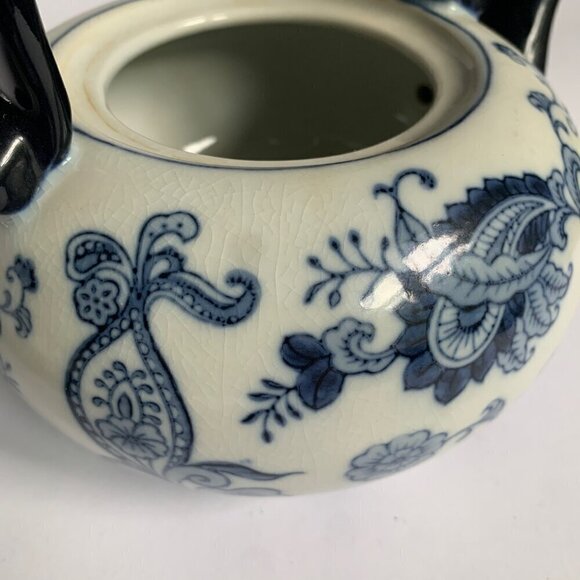 Pier 1 One Imports White Blue Paisley Floral Teapot 4 Cups - Picture 13 of 13